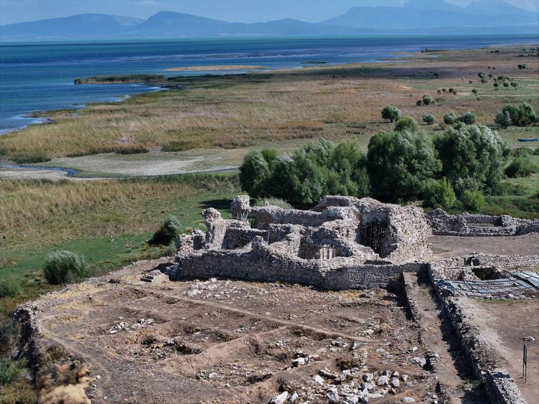 Konya'da Selçuklu sarayının "kuşhanesi" ortaya çıkarılıyor 8